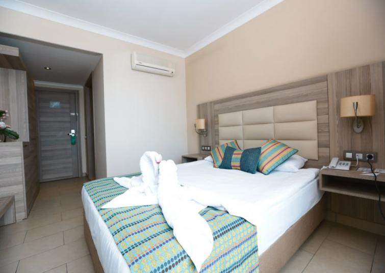İnsula Resort & Spa