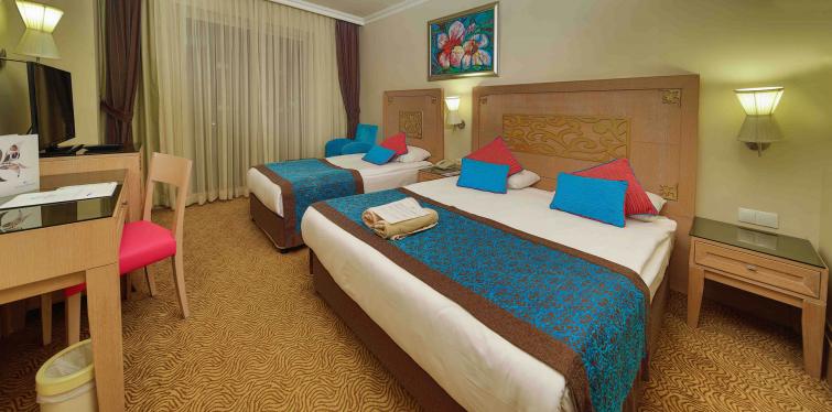 Crystal De Luxe  Hotels Resorts & Spa