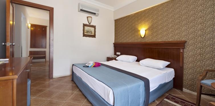 Golden Age Crystal Hotel