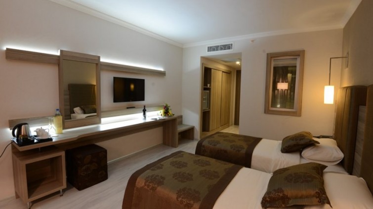 Green Nature Diamond Hotel