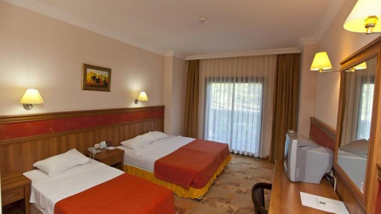 Green Nature Resort & Spa