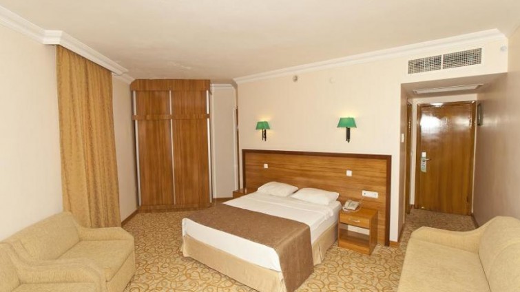 Green Nature Resort & Spa