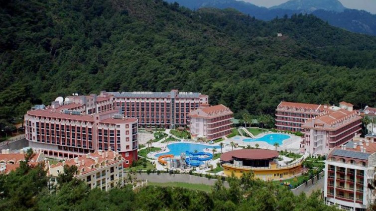 Green Nature Resort & Spa