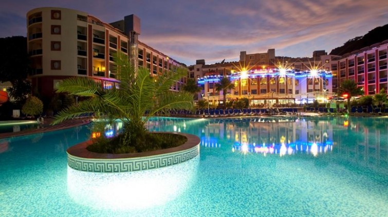 Green Nature Resort & Spa