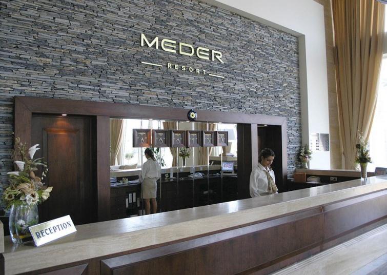 Meder Resort Hotel