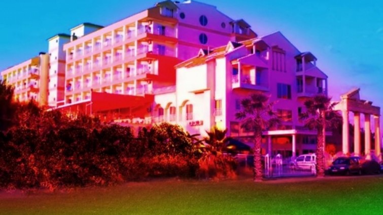 Quelle Beach Hotel