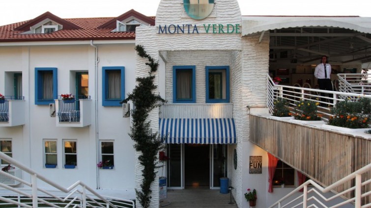 Monta Verde Hotel & Villas