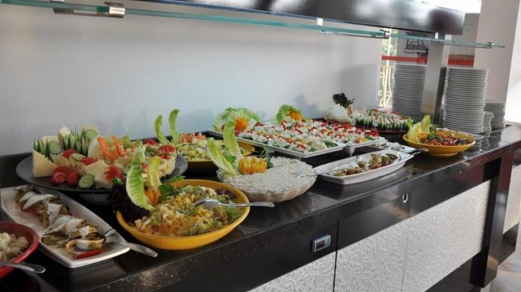 İdeal Beach Hotel