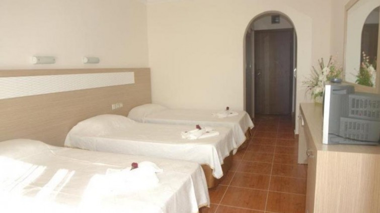İdeal Beach Hotel