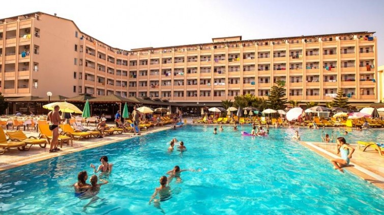 Etalia Resort Hotel