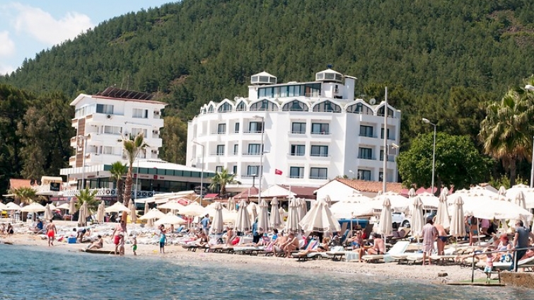 Class Beach Hotel