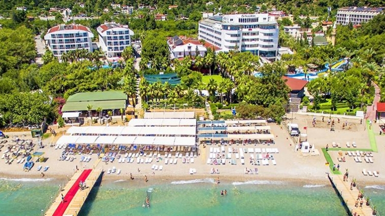 Larissa Mare Beach Hotel