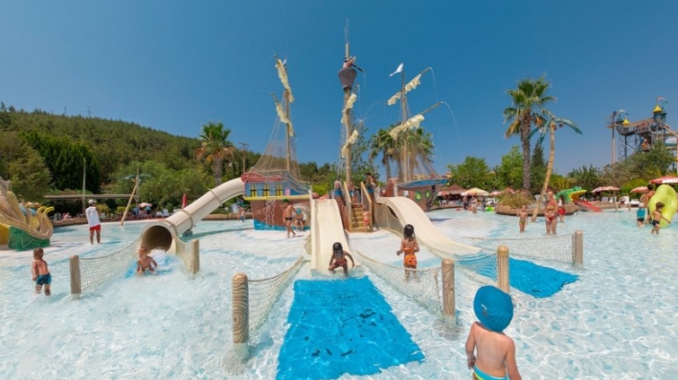 Aqua Fantasy Aquapark Hotel & Spa