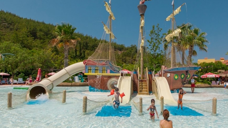 Aqua Fantasy Aquapark Hotel & Spa