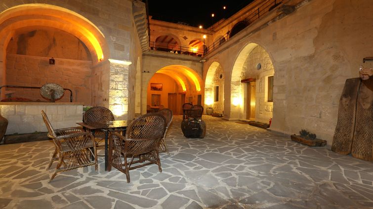 Mahzen Cave Hotel