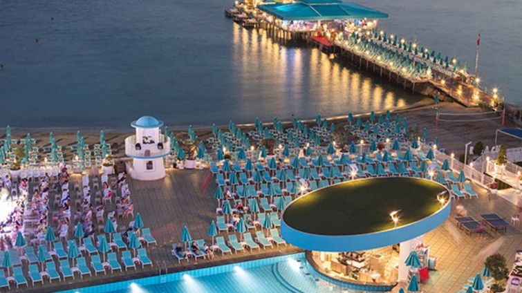 Granada Luxury Beach