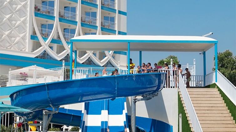 Granada Luxury Beach