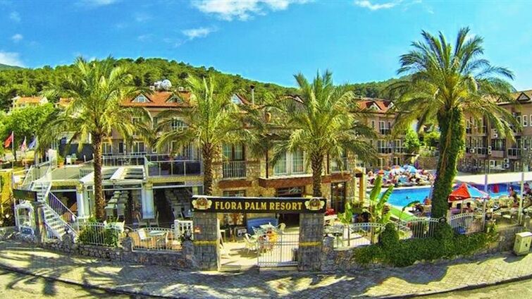 Flora Palm Resort