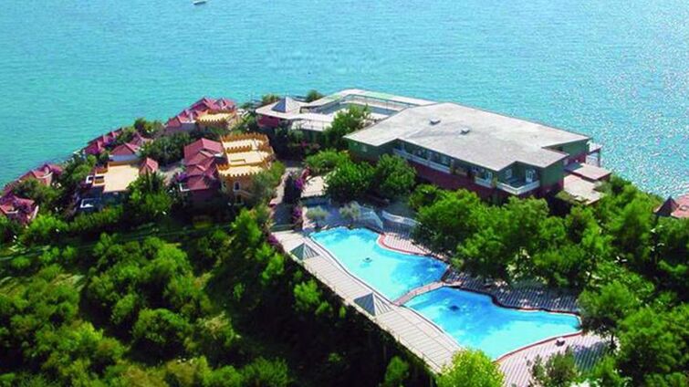 Senza Garden Holiday Club