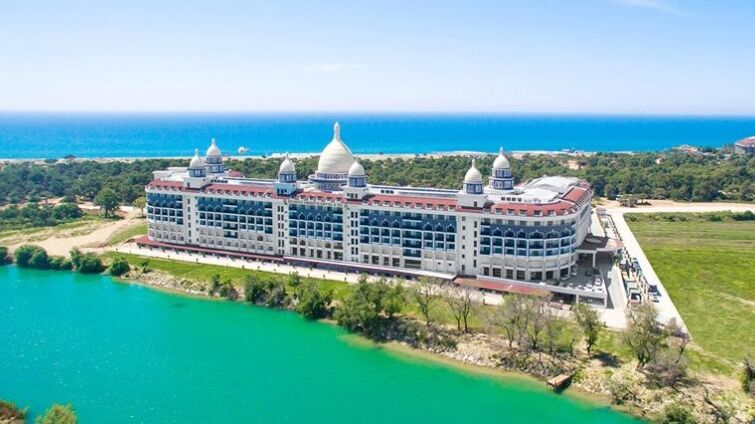 Diamond Premium Hotel & Spa