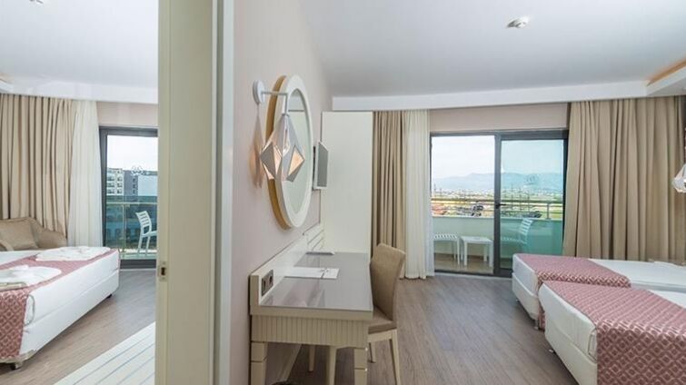 Diamond Premium Hotel & Spa