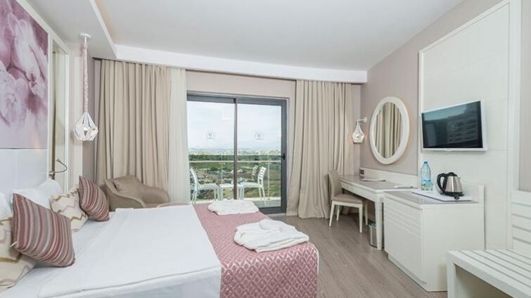 Diamond Premium Hotel & Spa