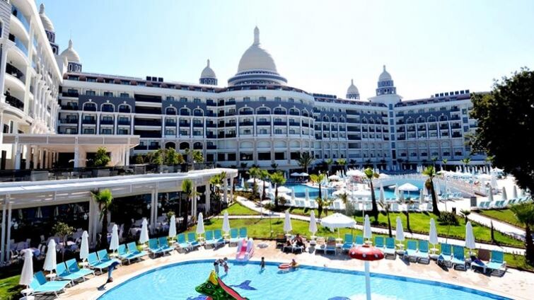Diamond Premium Hotel & Spa