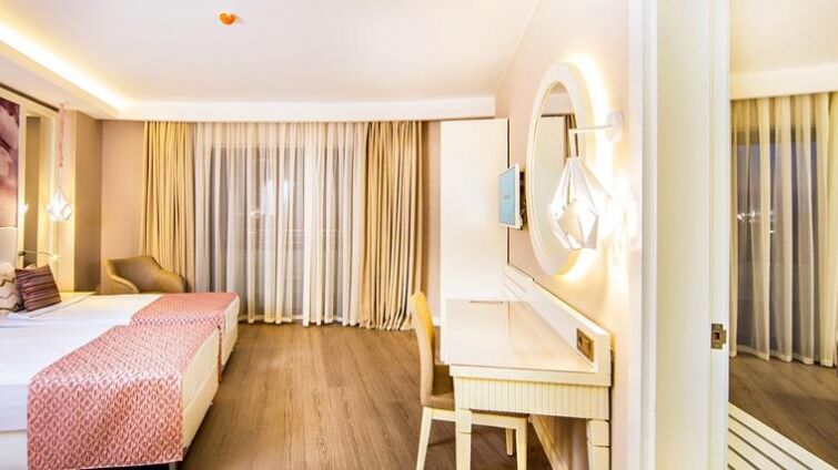 Diamond Premium Hotel & Spa