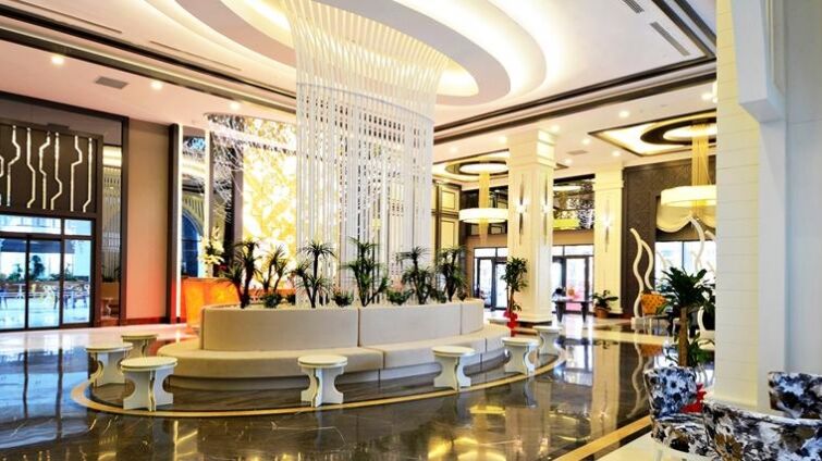 Diamond Premium Hotel & Spa