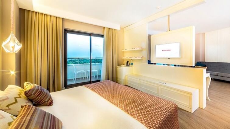 Diamond Premium Hotel & Spa