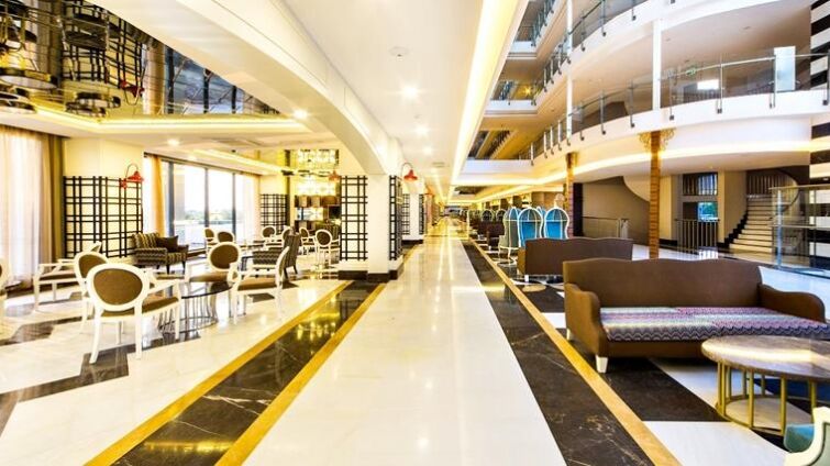 Diamond Premium Hotel & Spa
