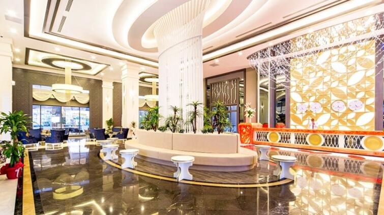 Diamond Premium Hotel & Spa