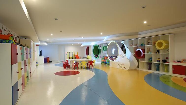 Sunrise Resort Hotel