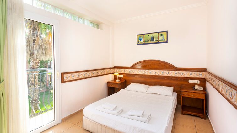 Kriss Hotel