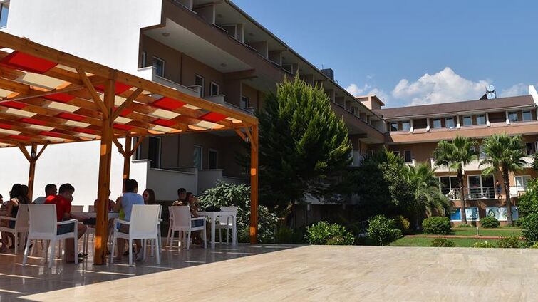 Ares Dream Hotel