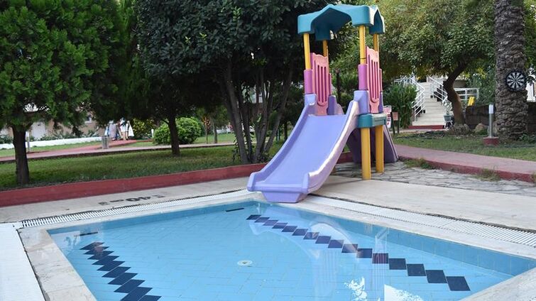 Ares Dream Hotel