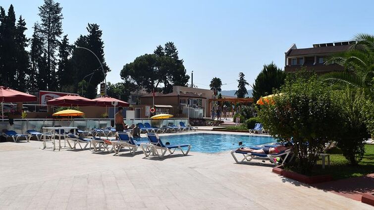 Ares Dream Hotel