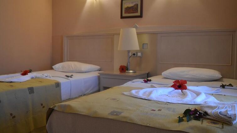 Ares Dream Hotel