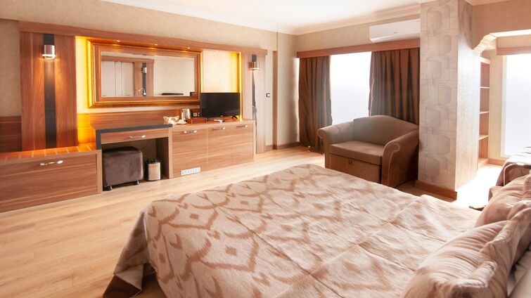 Laur Hotels Experience & Elegance