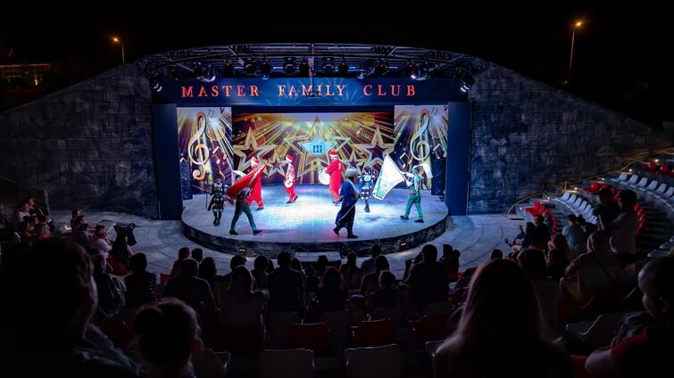 Master Family Club