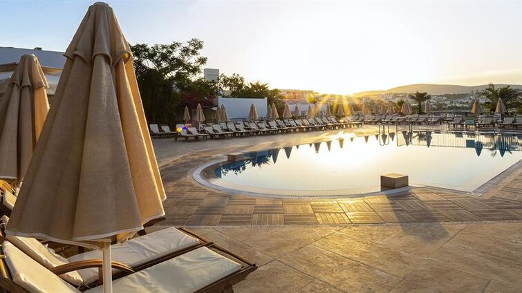 Royal Asarlık Beach Hotel & Spa