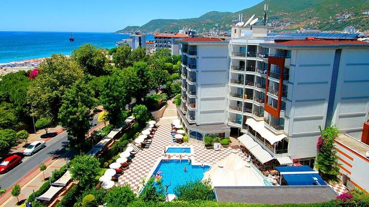 Grand Okan Hotel