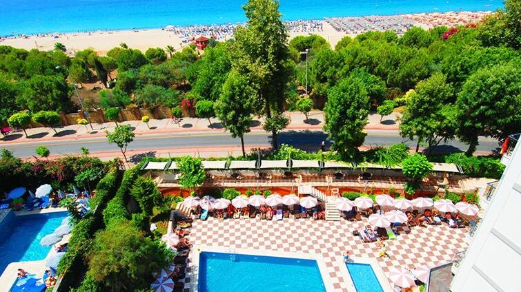 Grand Okan Hotel