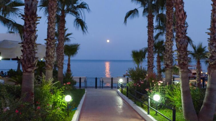 Otium Park Club Akman