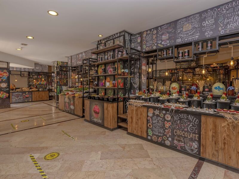 Armas Kaplan Paradise Hotel