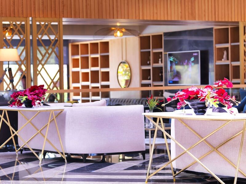 İmperial Turkiz Resort Hotel