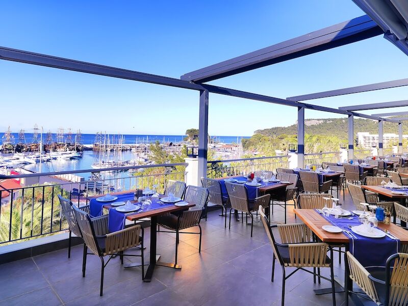 İmperial Turkiz Resort Hotel