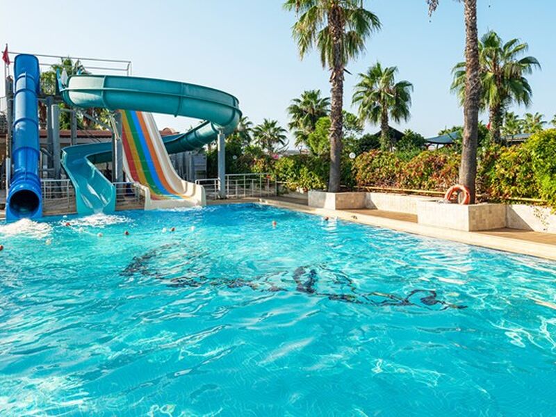 Aydınbey Famous Hotel