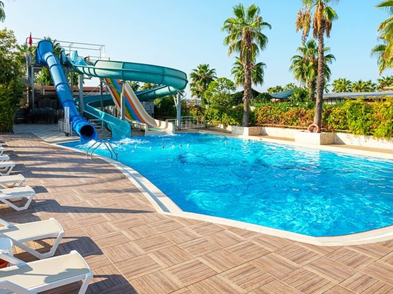 Aydınbey Famous Hotel