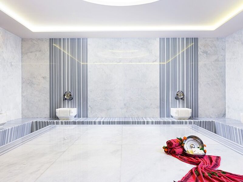 Aydınbey Famous Hotel